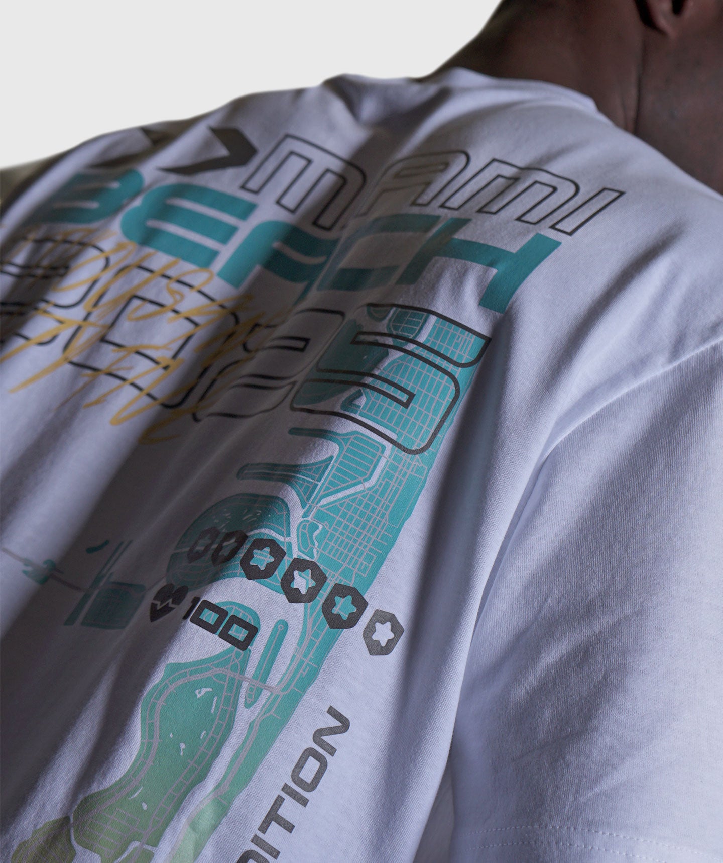 T-shirt "MIAMI BEACH 2025" Limited Ed. Loose-Fit White Unisex