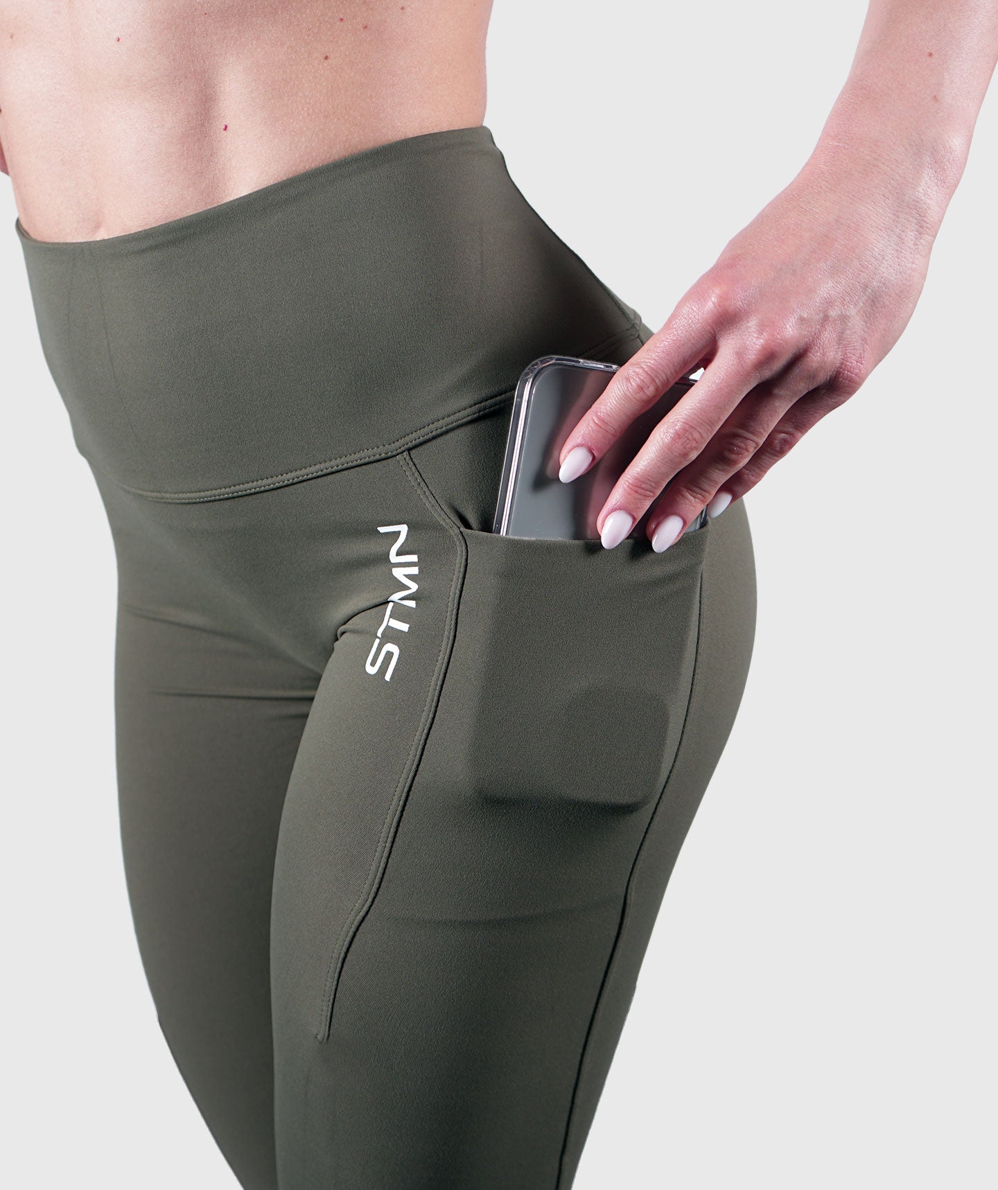 Formation des leggings verts militaires