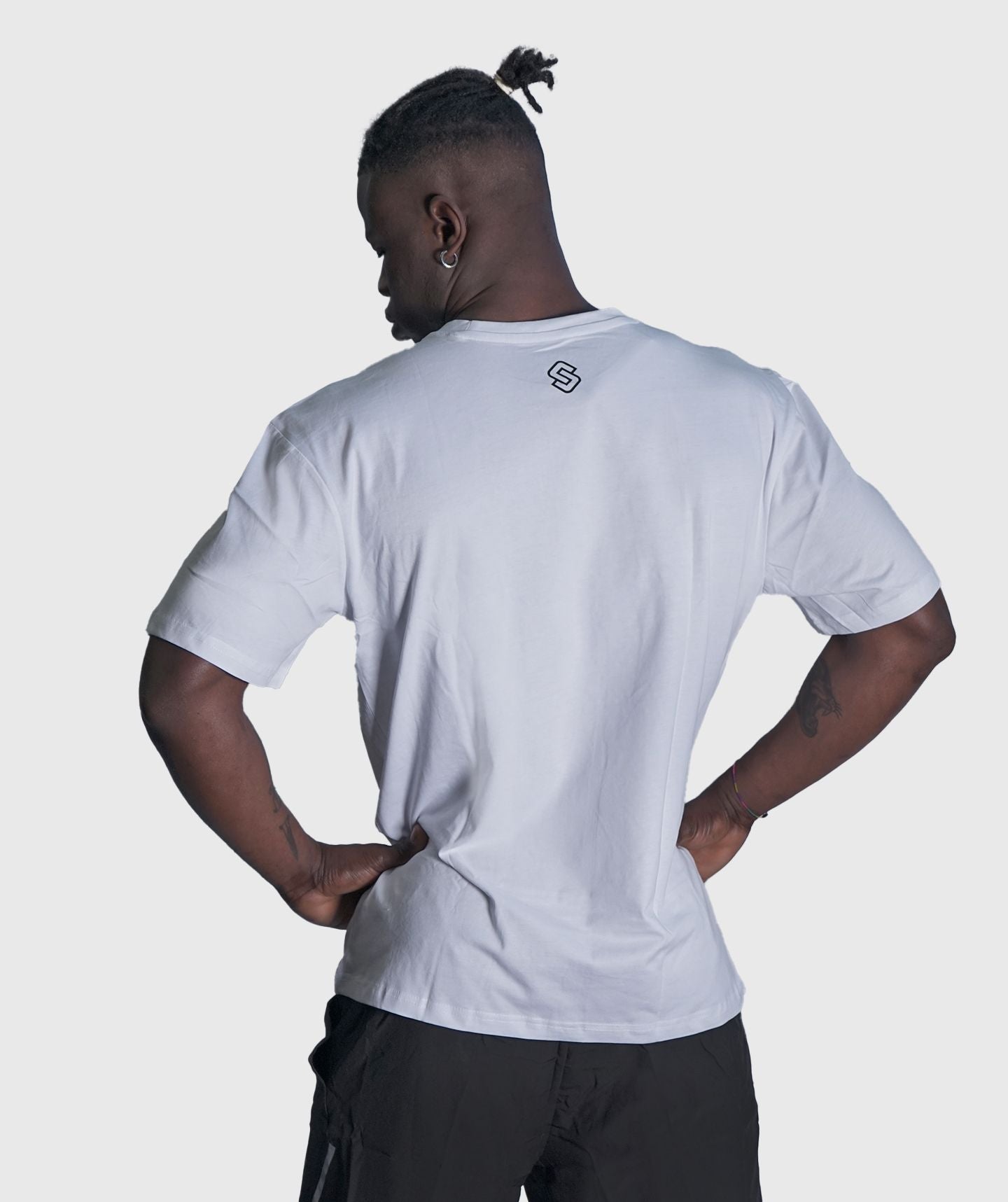 <tc>T-shirt</tc> Competitor <tc>Man</tc> White