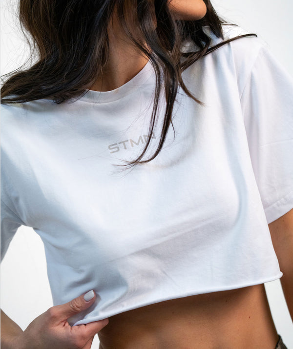 "BE A GAME CHANGER" Cropped Tee SOLID White Woman - STMN Fitness