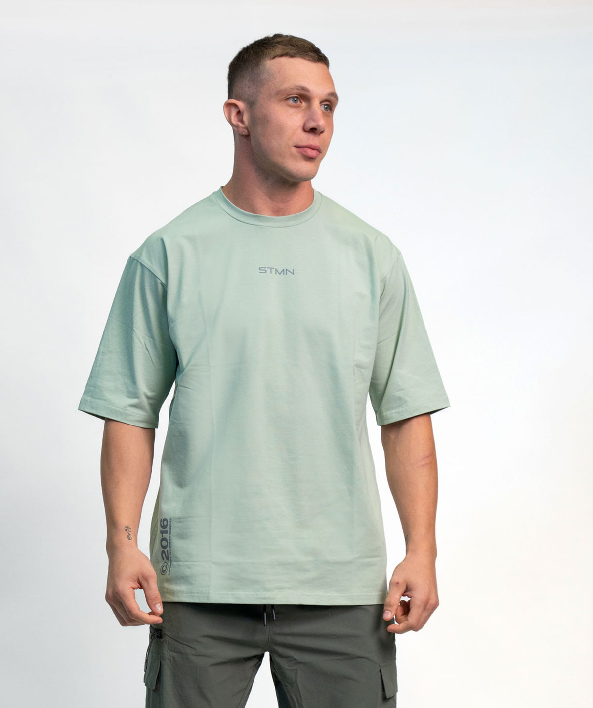 "BE A GAME CHANGER" Loose-Fit Tee SOLID Arctic Rush Unisex - STMN Fitness