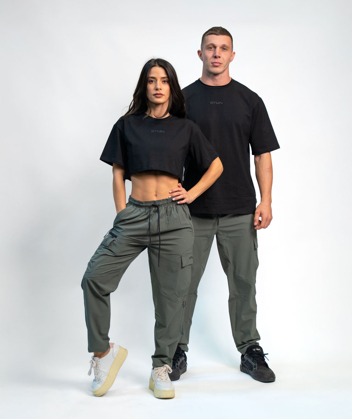 "BE A GAME CHANGER" Loose-Fit Tee SOLID Black Unisex - STMN Fitness