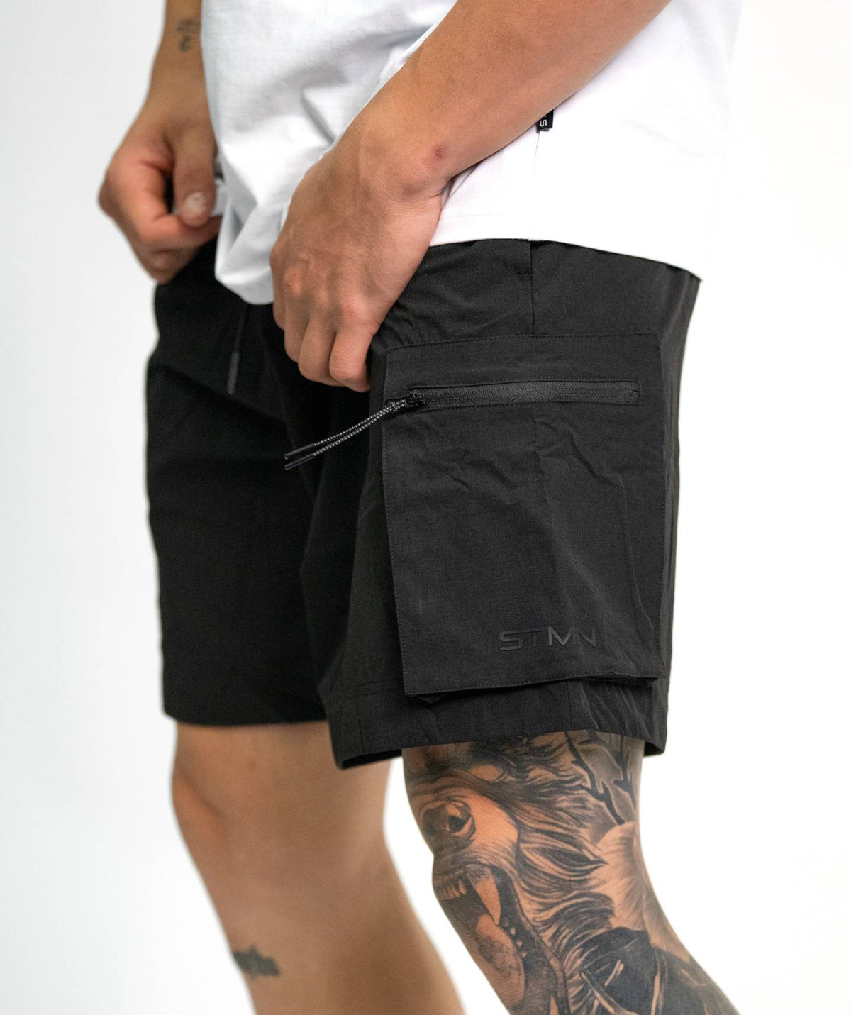 Cargo Shorts SOLID Black - STMN Fitness